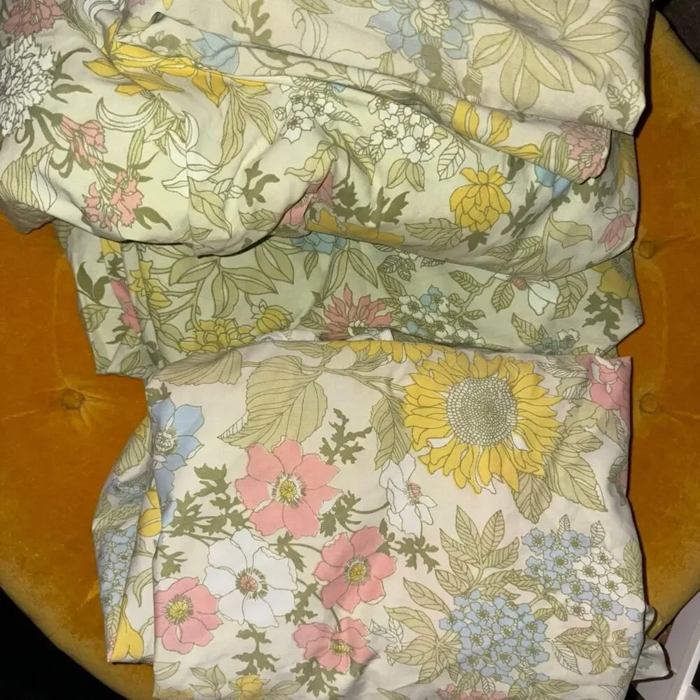 Vintage 1970s Cannon Royal Family Cotswolds Queen Sheet Set 5 Piece Floral
